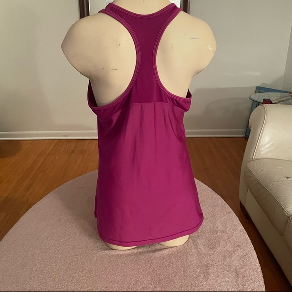 Under Armour Tank Top 2/$25 - Picture 3 of 8